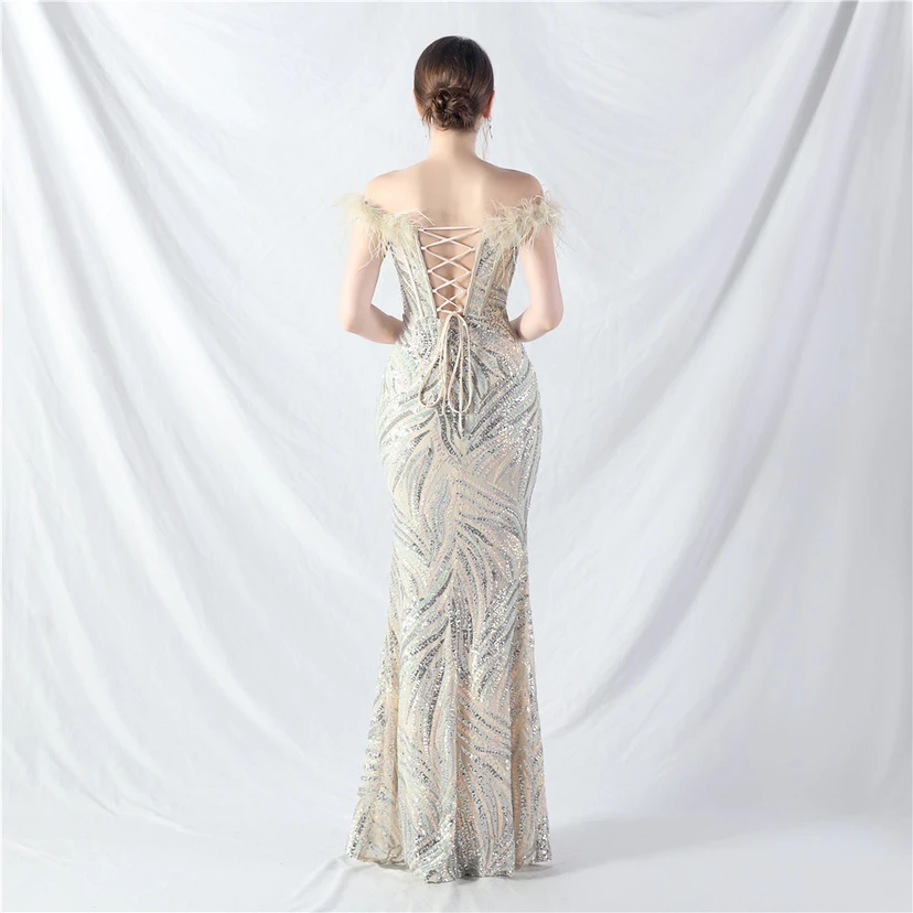 Robe de soirée haut de gamme à sequins, ornée d'un gilet à taille en arêtes de poisson et de plumes d'autruche. view 45