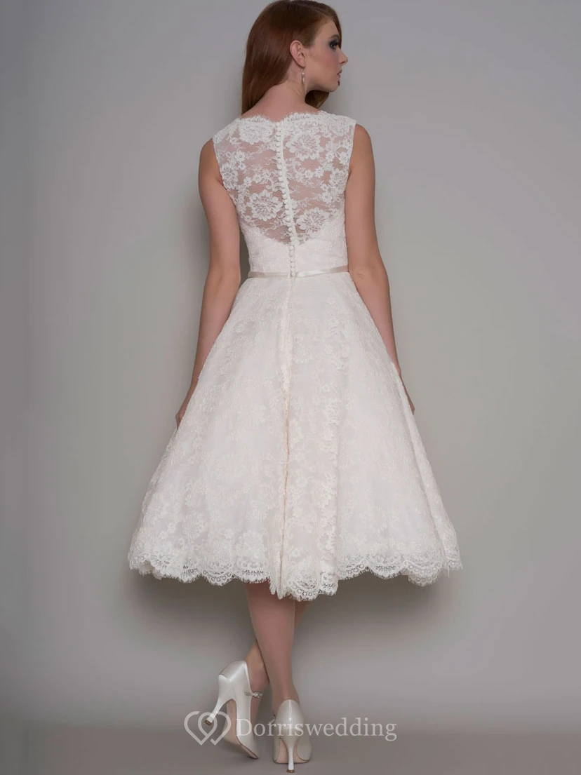 Teelanges, A-Linien-Brautkleid mit Applikationen, V-Ausschnitt und ärmelloser Spitze view 2