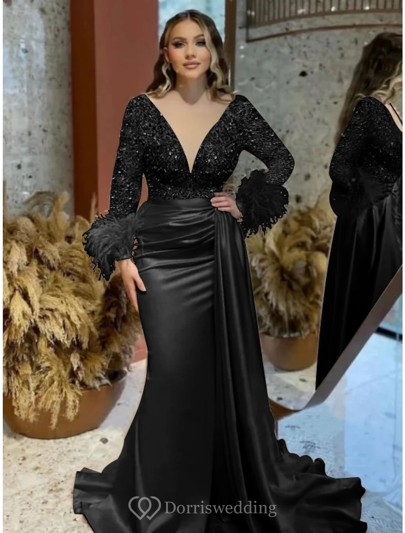 Vestido de noche de fiesta estilo sirena con escote en V y mangas largas, color champán, adornado con cuentas. view 6