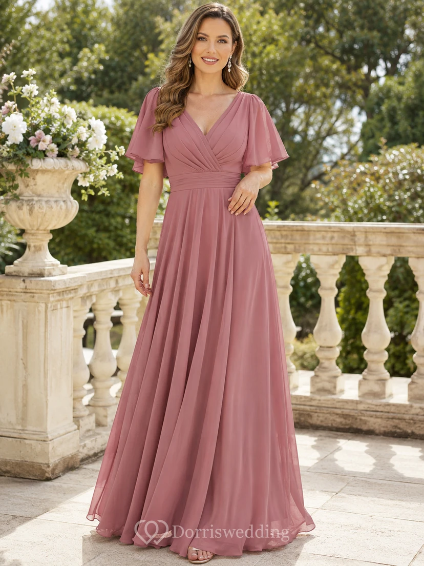 Vestido formal de gasa con escote en V y mangas acampanadas color rosa empolvado