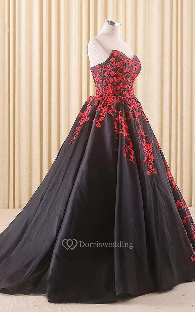 A-Line Floor-Length Sweetheart Appliques Chapel Train Zipper Corset Back Lace Satin Dress view 11