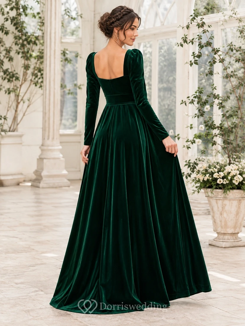 Vestido formal elegante de terciopelo verde oscuro con escote cuadrado y manga larga, corte en A. view 2