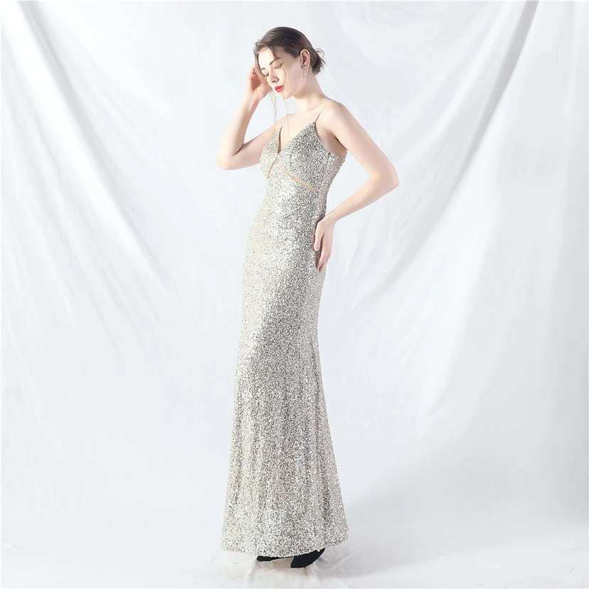 Robe longue trapèze évasée à paillettes, modèle phare du quotidien view 49