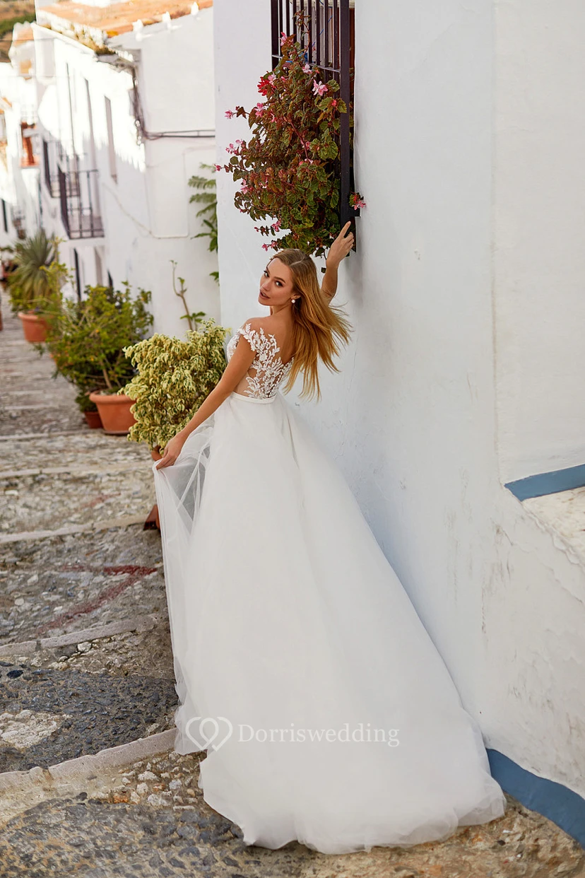 Chiffon-Hochzeitskleid mit V-Ausschnitt, Empire-Schnitt und A-Linie view 3