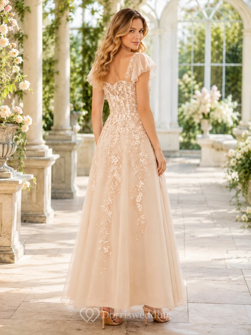 Champagnerfarbenes, romantisches Gästekleid aus Chiffon mit eckigem Ausschnitt, kurzen Ärmeln, Spitze, A-Linie und Teelänge, floralem Muster view 2