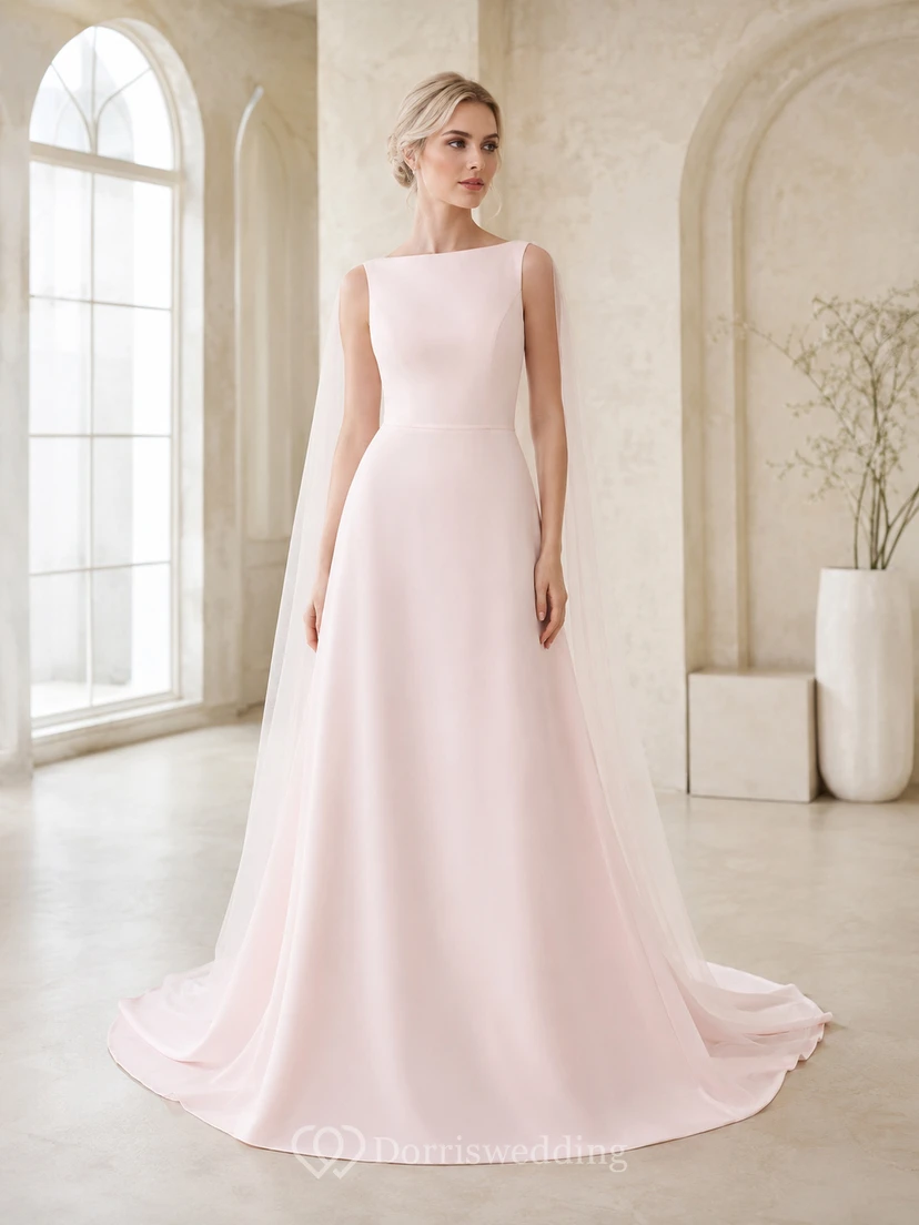 Vestido de novia de satén rosa perla, sin mangas, con escote barco y cola catedral.