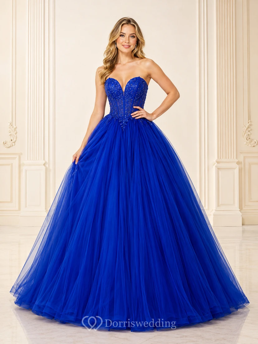 Vestido de fiesta de quinceañera largo hasta el suelo, sin tirantes, de tul con cuentas y escote corazón, color azul real.
