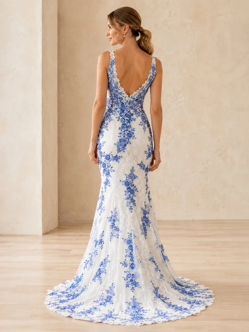 Robe de mariée romantique bleu roi à fleurs, sirène, col en V, sans manches, en dentelle, style sirène. view 2