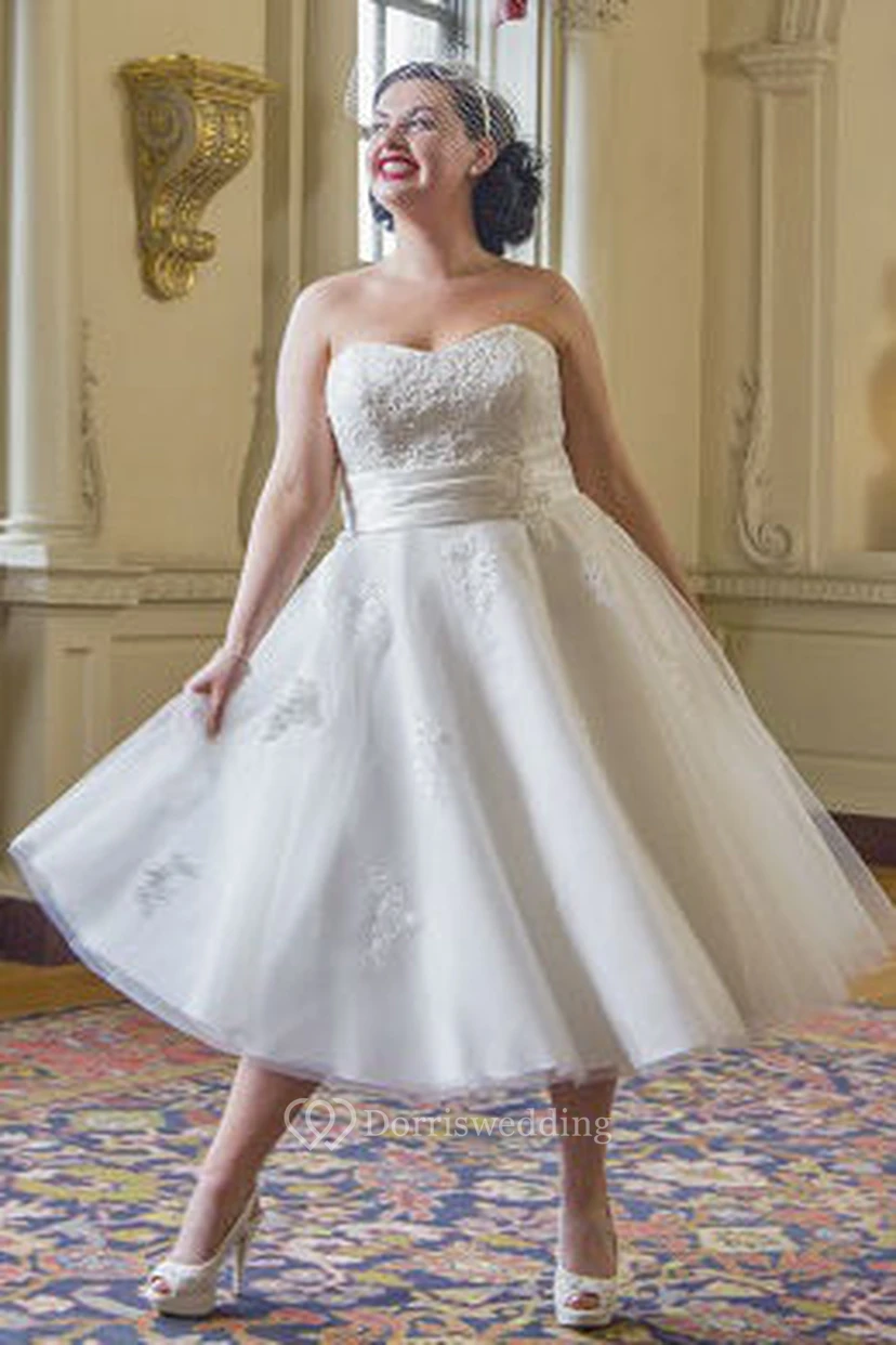 Plus Size Tea Length Lace Tulle Bridal Gown With Lace Up