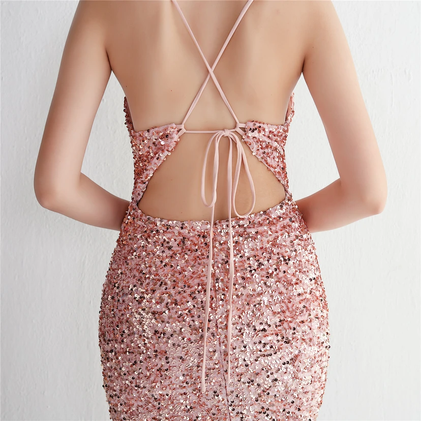 Paillettenbesetztes Abendkleid mit Samtsaum, langen Trägern und schmaler Silhouette für elegante Bankette view 43