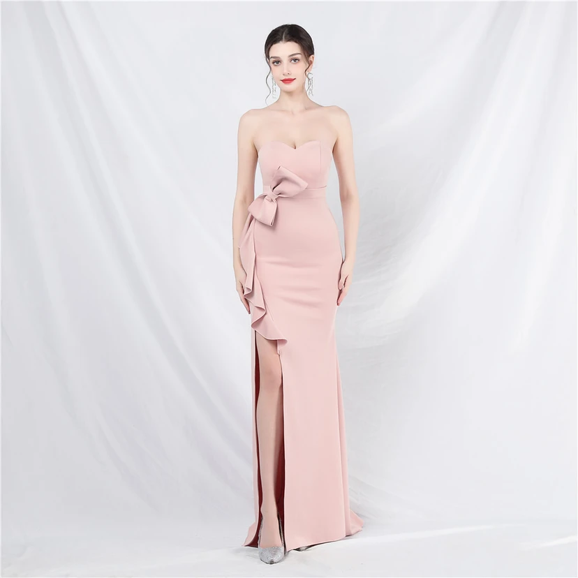 Brautjungfern-Empfangsdinner: Schulterfreies, trägerloses, langes Abendkleid view 10