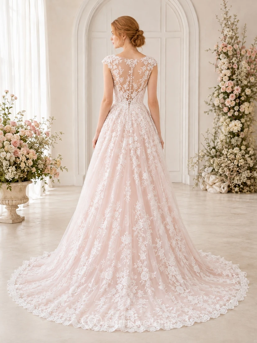 Robe de mariée rose poudré à col bateau en V, manches courtes et dentelle florale, coupe trapèze, encolure bateau et manches courtes view 2