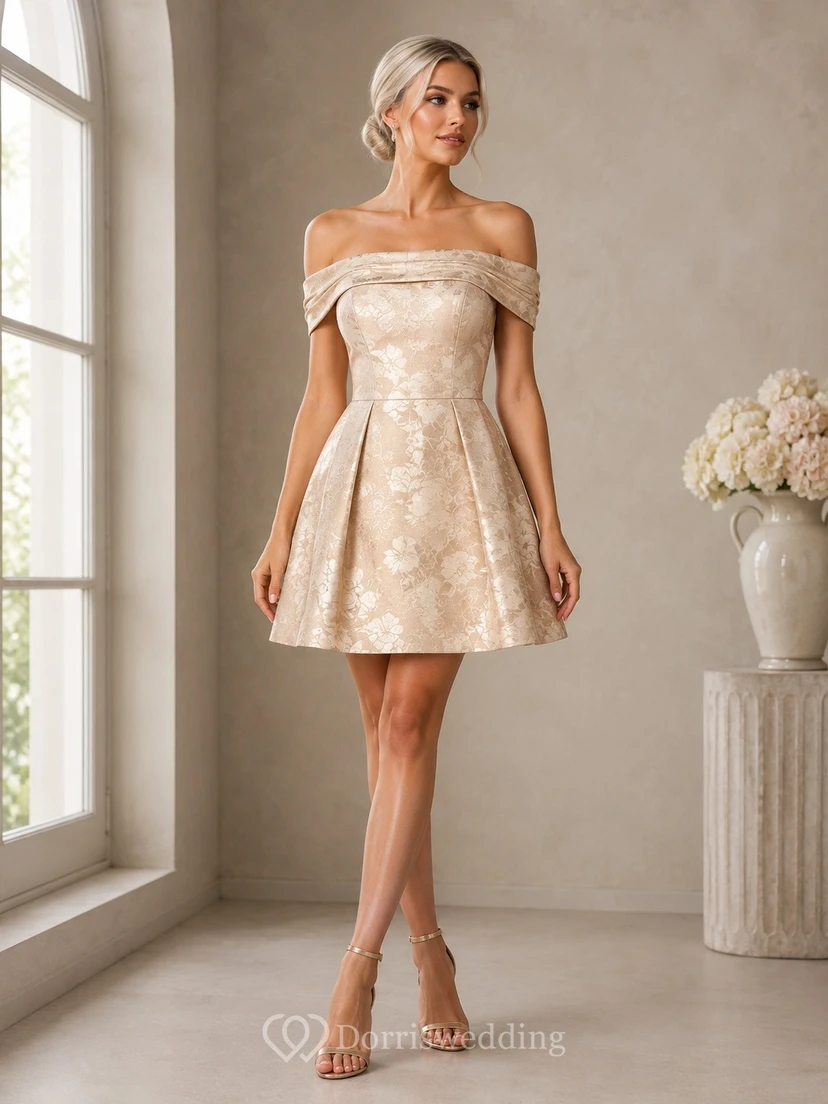 Robe de bal courte mini en satin texturé champagne, épaules dénudées, manches courtes, coupe trapèze, manches courtes