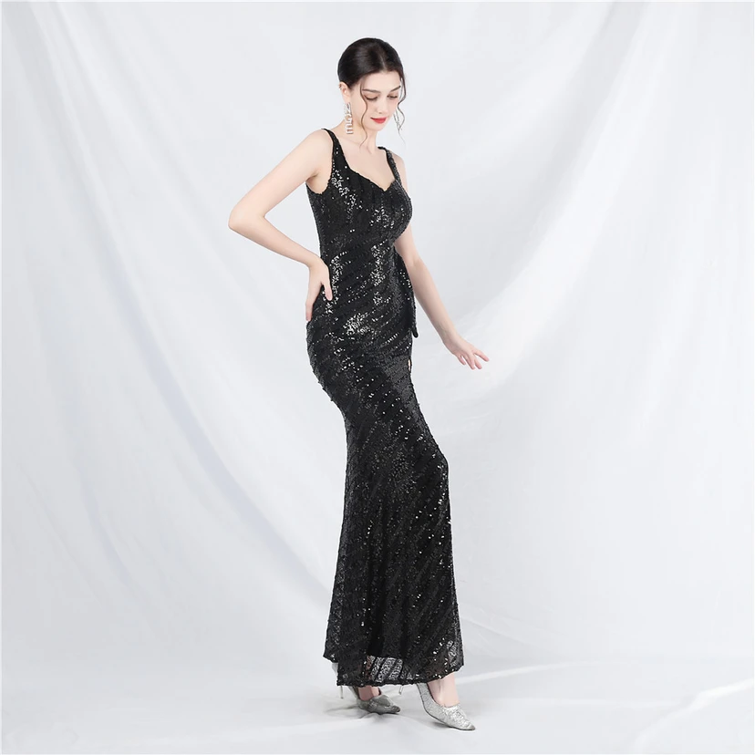 Robe de soirée longue à sequins et perles artisanales view 4