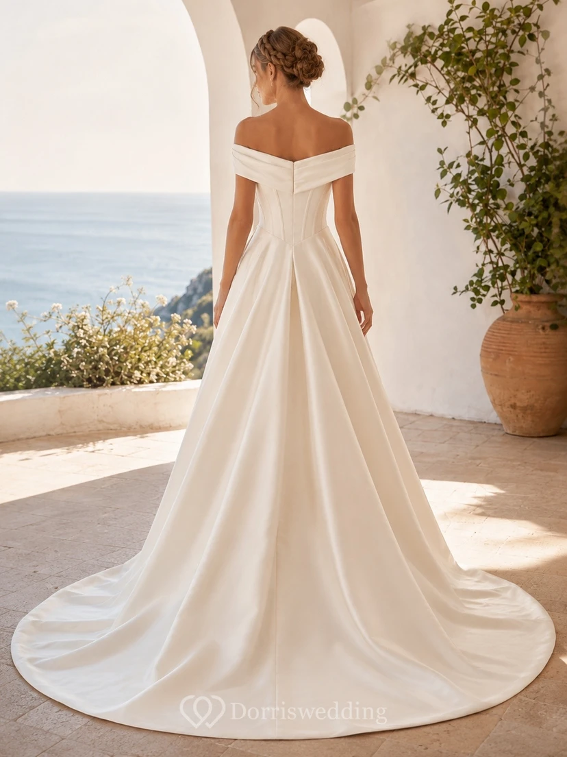 Vestido de novia romántico con escote Bardot, corte A, drapeado y cola larga view 2