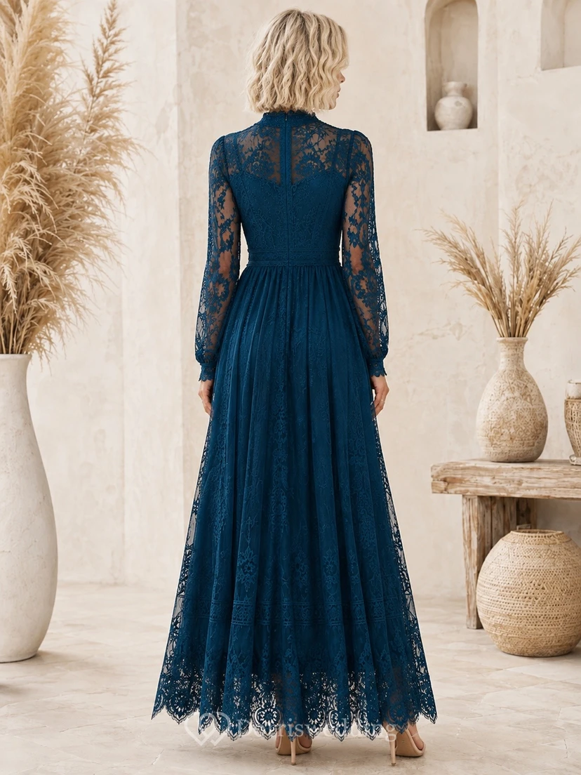Vestido de novia vintage estilo bohemio azul marino con encaje, cuello alto y manga larga, corte en A view 2