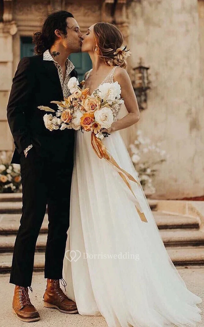 Ärmelloses, fließendes, sexy Empire-Brautkleid aus Tüll mit V-Ausschnitt und Perlenbesatz view 3