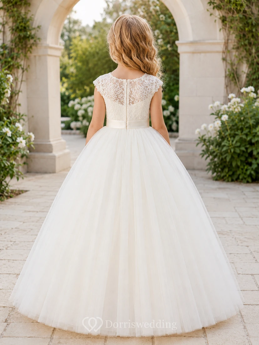 Vestido de gala romántico de tul con mangas cortas de encaje, largo hasta el suelo, para niña de las flores, para boda en el jardín. view 2