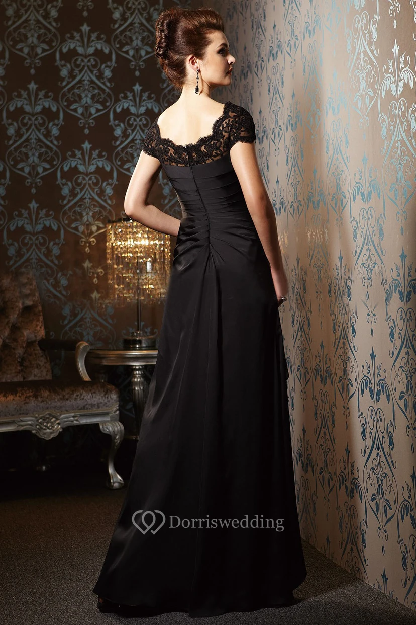 Langes, ärmelloses Brautmutterkleid mit Perlenstickerei und Rüschen view 2