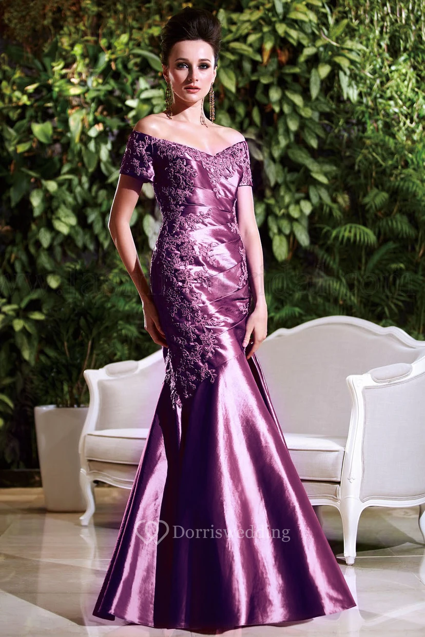 Short-Sleeved V-Neck Mermaid Mother Of The Bride Dress With Appliques