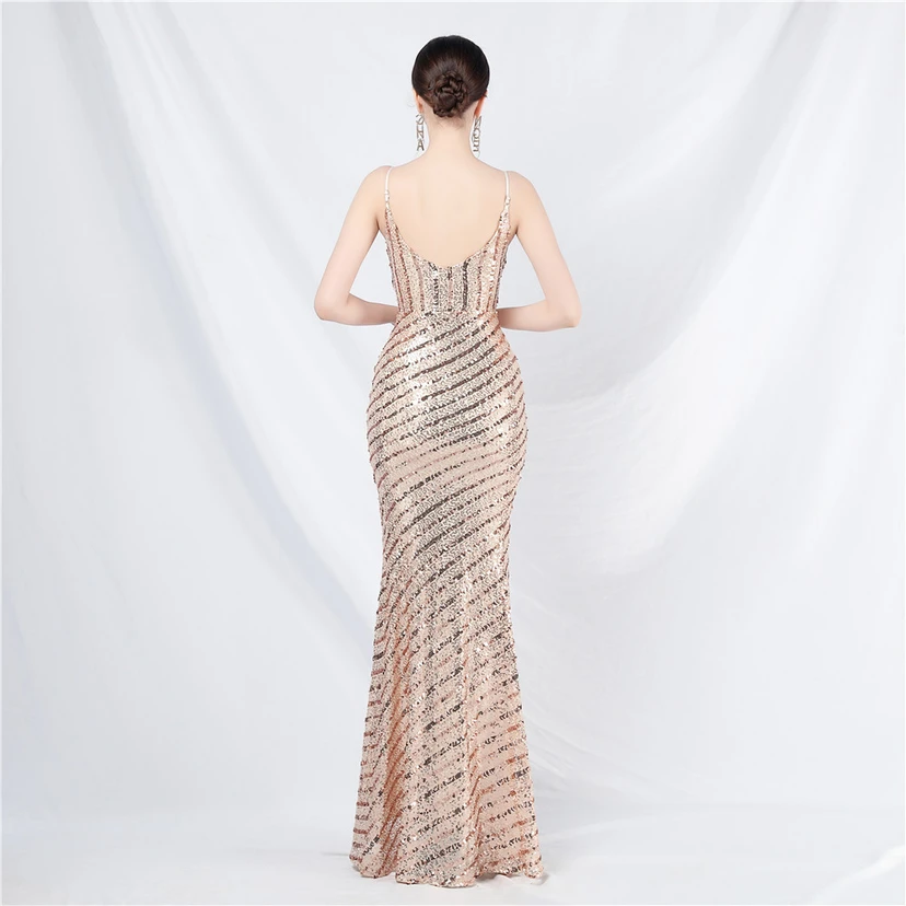 Fashionable Women'S Suspender Low-Cut Sequined Evening Dress view 36
