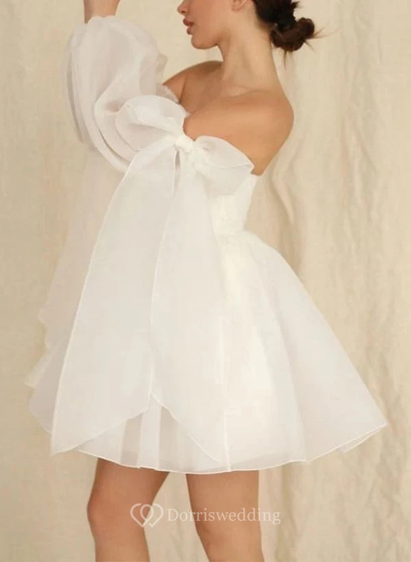 Robe de soirée courte blanche à épaules dénudées view 4