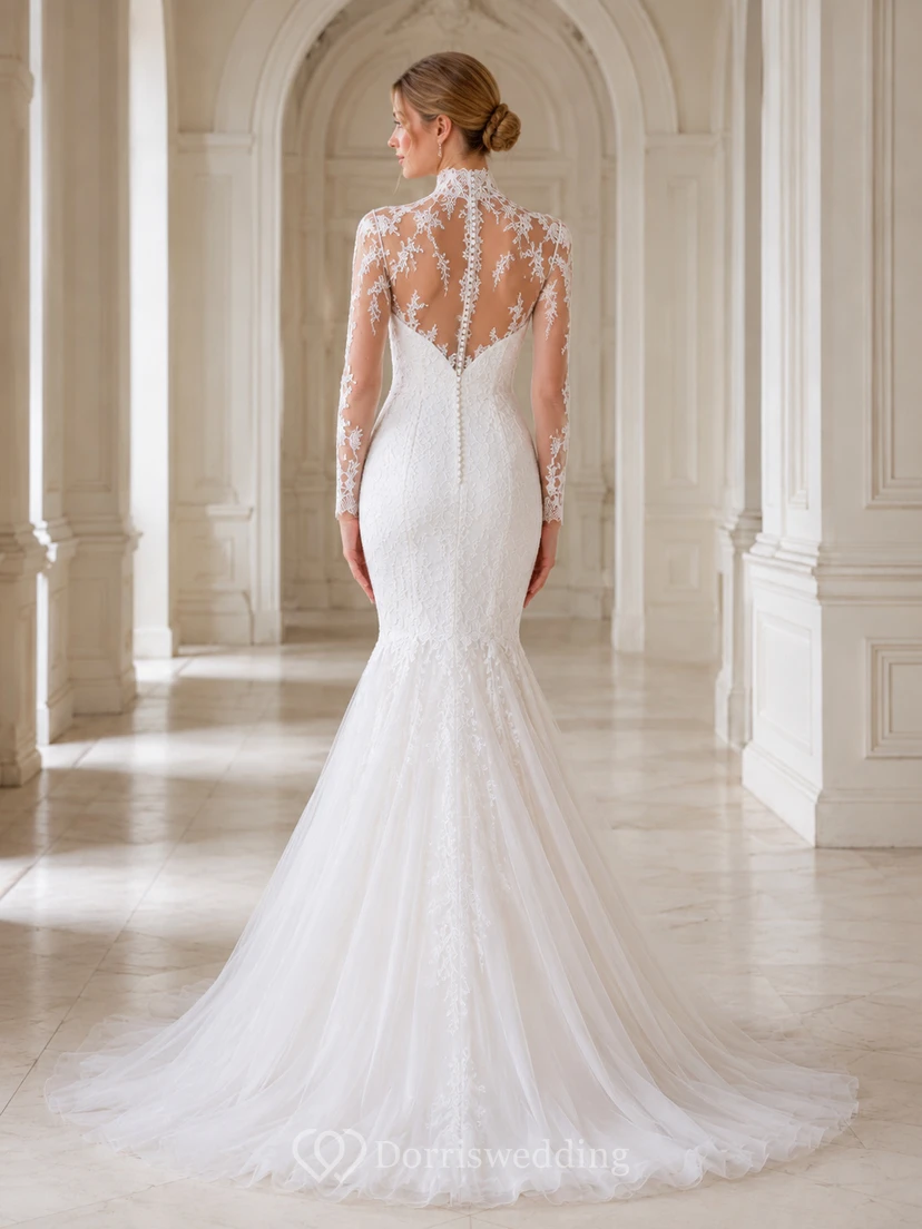 Robe de mariée sirène vintage à col montant, manches longues et dentelle illusion, traîne de cour view 2