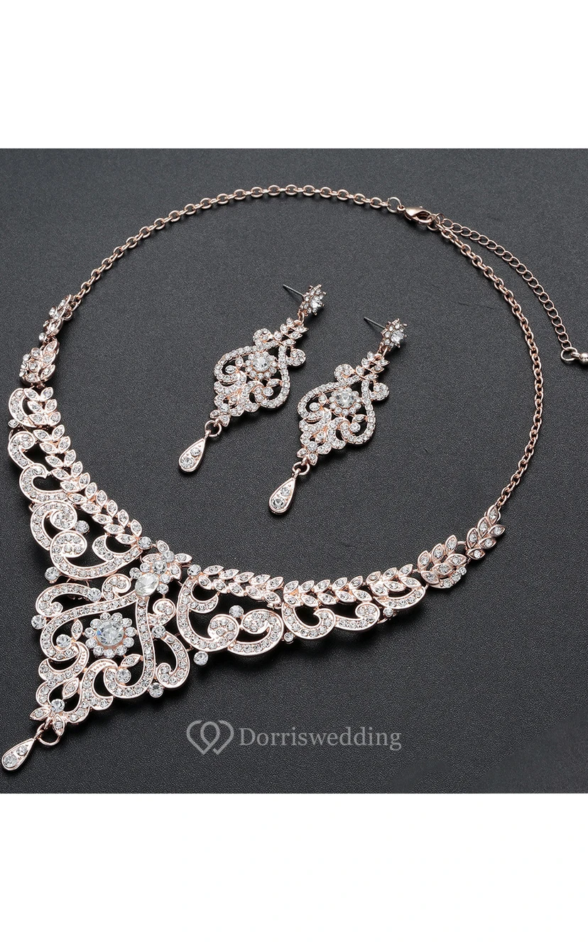 Trendy Rose Gold Rhinestone Necklace and Earrings Jewelry Set view 2
