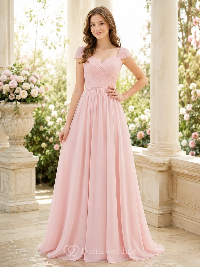 Vestido de dama de honor juvenil rosa ruborizado, corte en A, escote corazón, manga corta, fruncido, romántico.