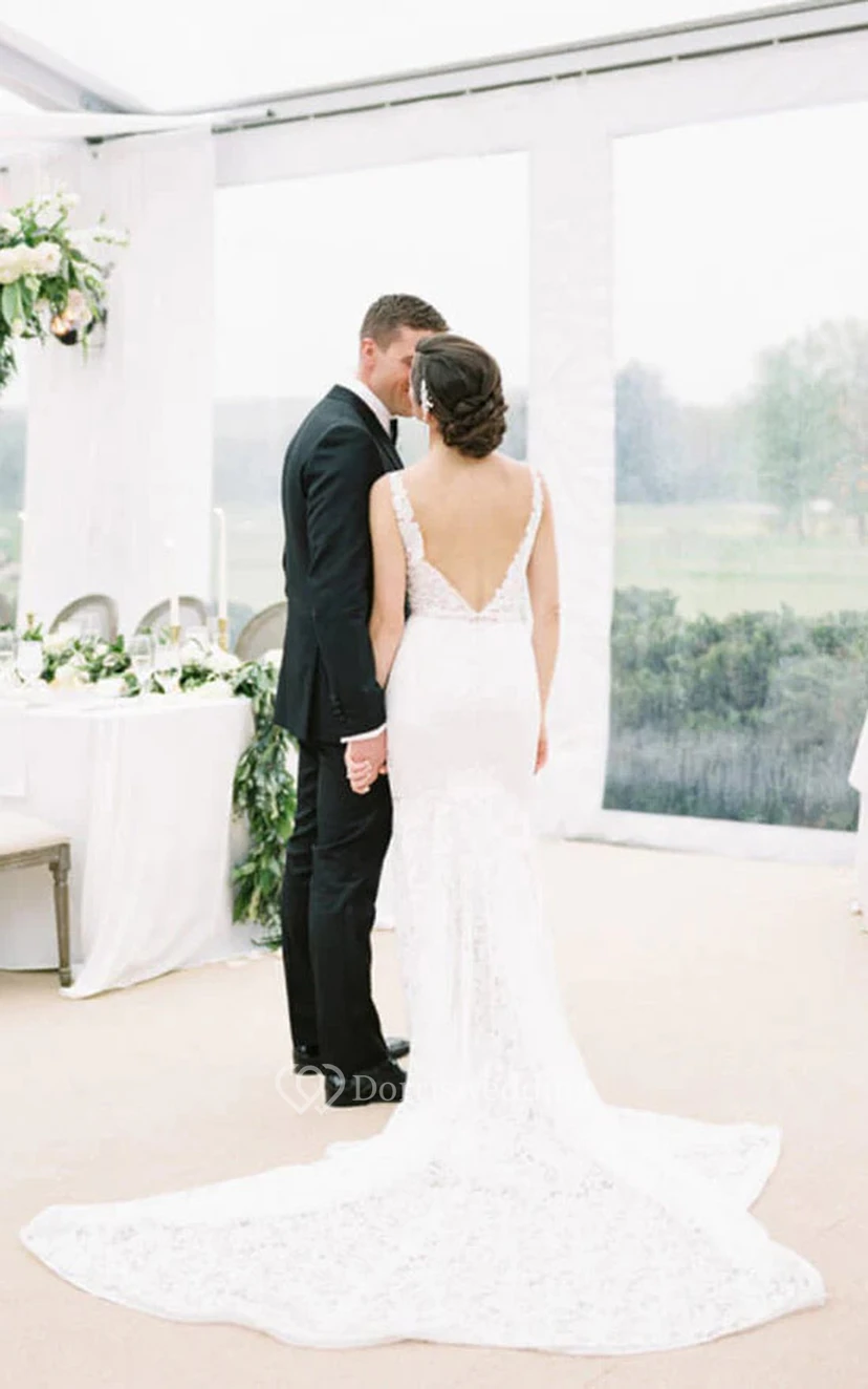 Lace Sheath Vintage Mermaid Sleeveless Backless Wedding Dress view 2