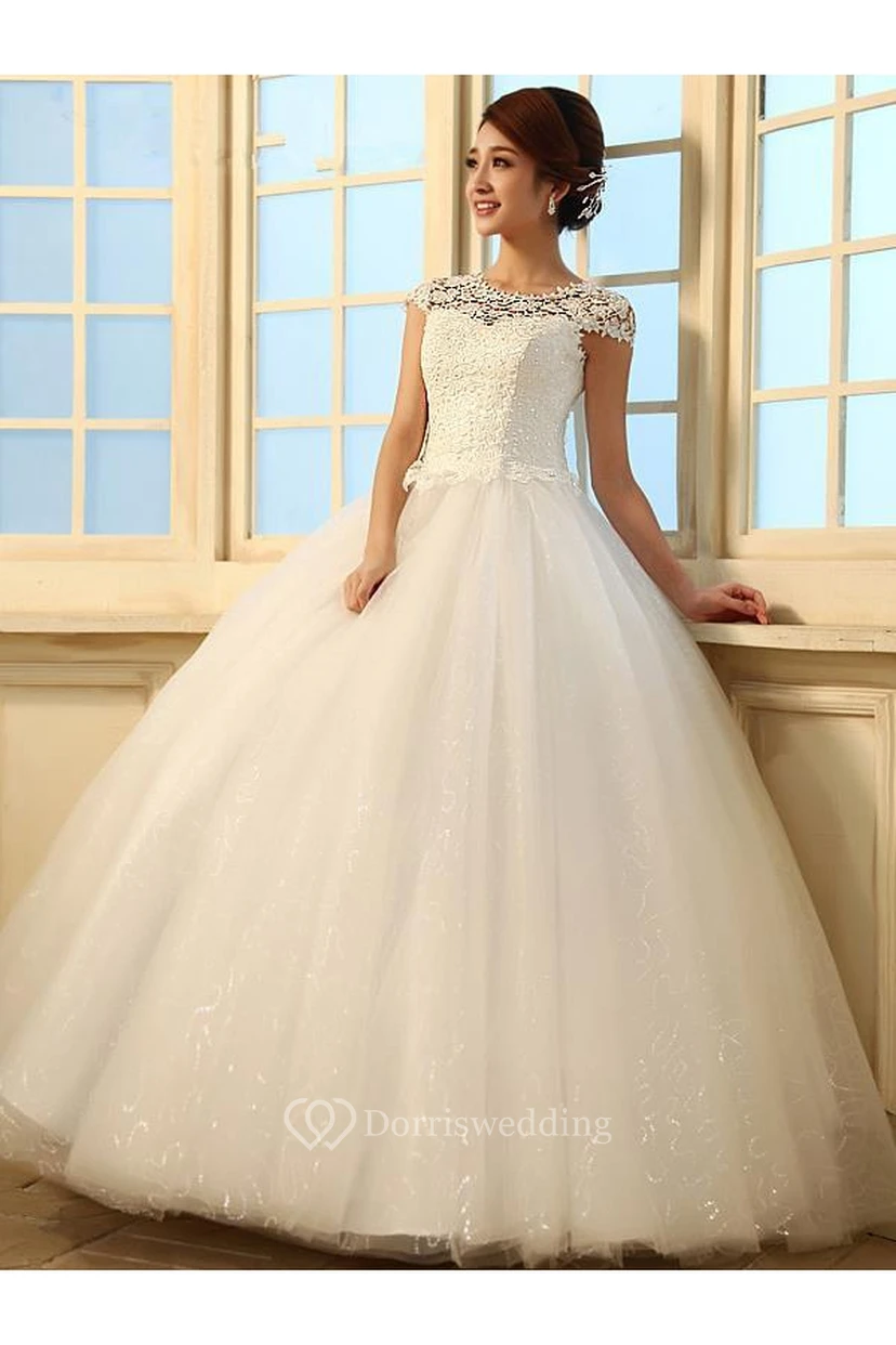 Gorgeous Cap Sleeve Lace Ball Gown Tulle Wedding Dresses Lace-up