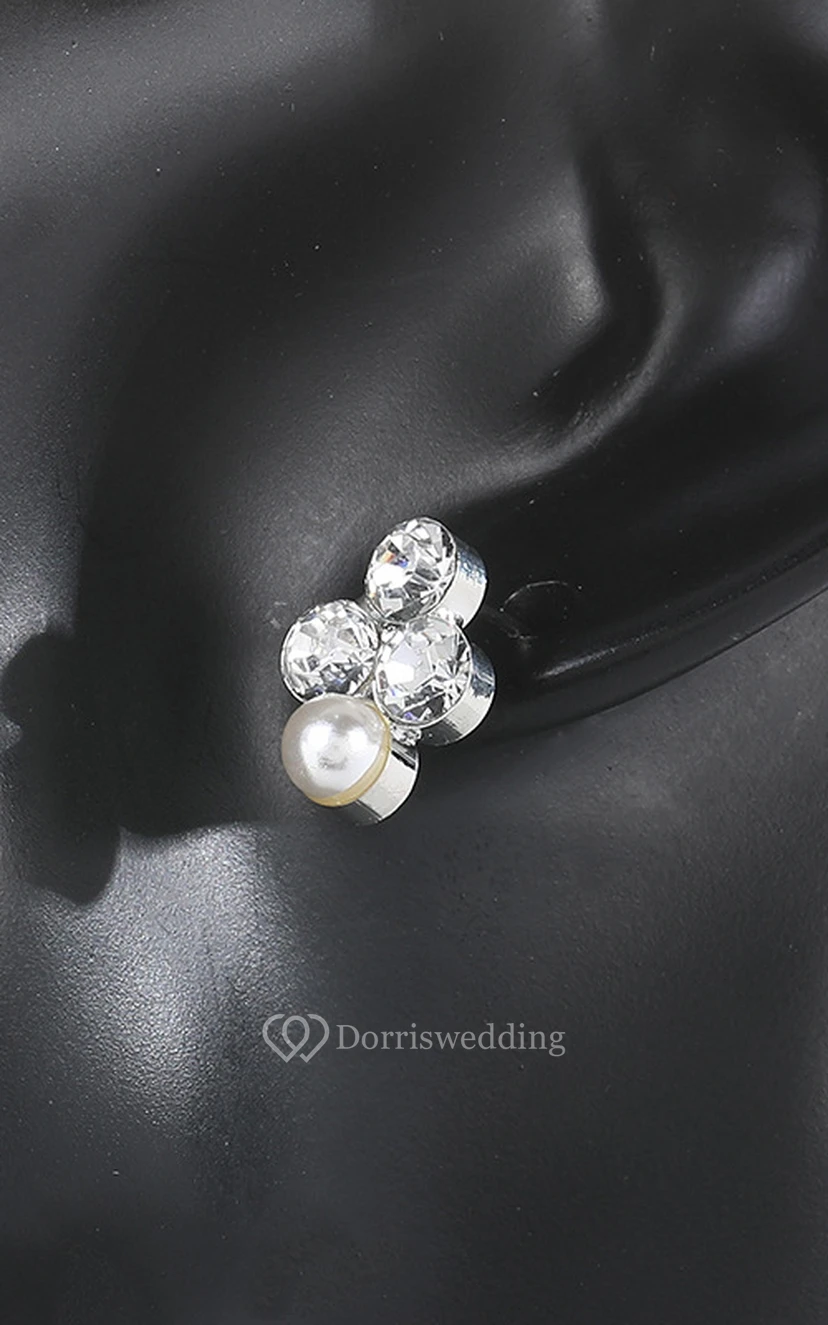 Minimalistic Flower Rhinestone Design Necklace and Earrings Jewelry Set view 3