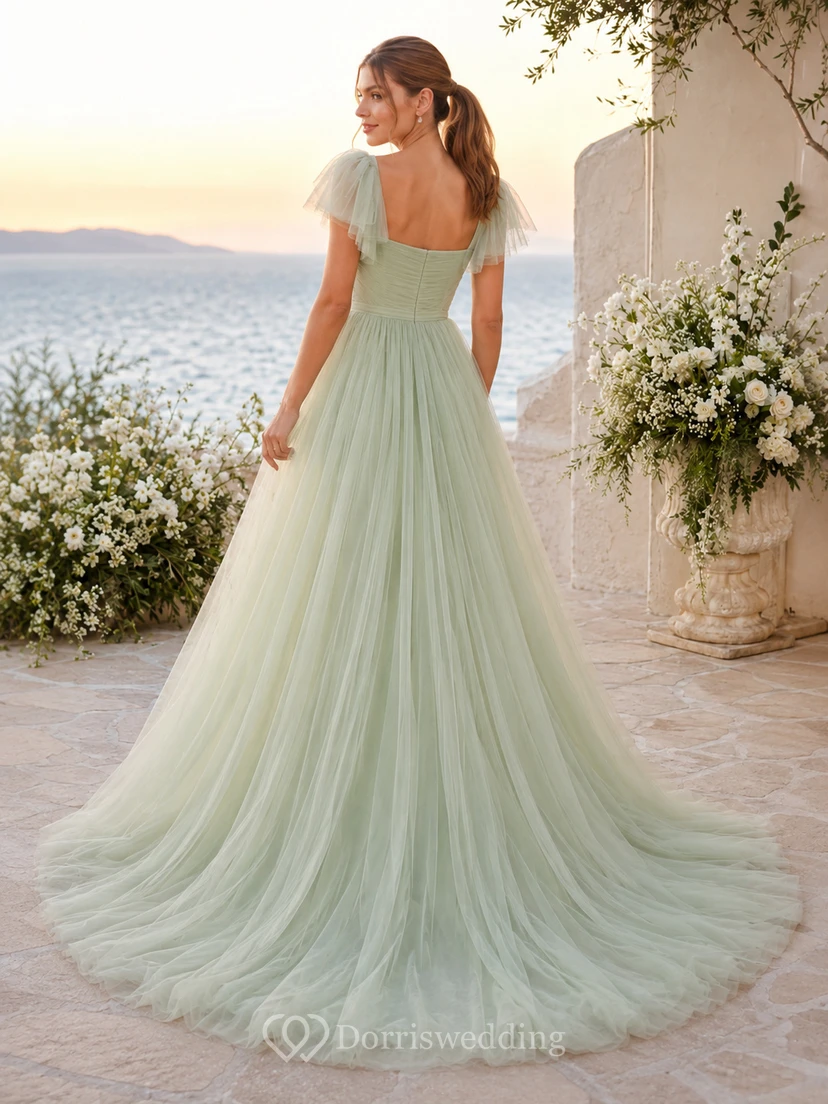 Robe de mariée trapèze en mousseline de soie, col carré, manches papillon et fente, couleur sauge view 2