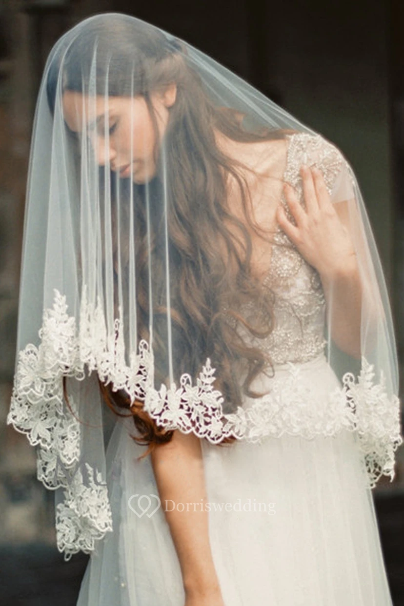 Western Style New Schiffli Lace Applique Soft Tulle Veil view 3