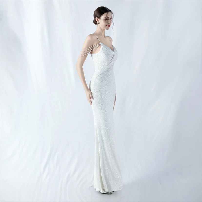 Robe de soirée sexy à bretelles et fente haute, ornée de perles et de perles artisanales. view 49