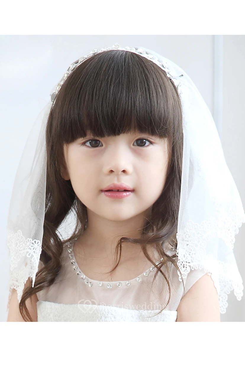 Sweet Floral Applique Tulle Shoulder Veil view 2