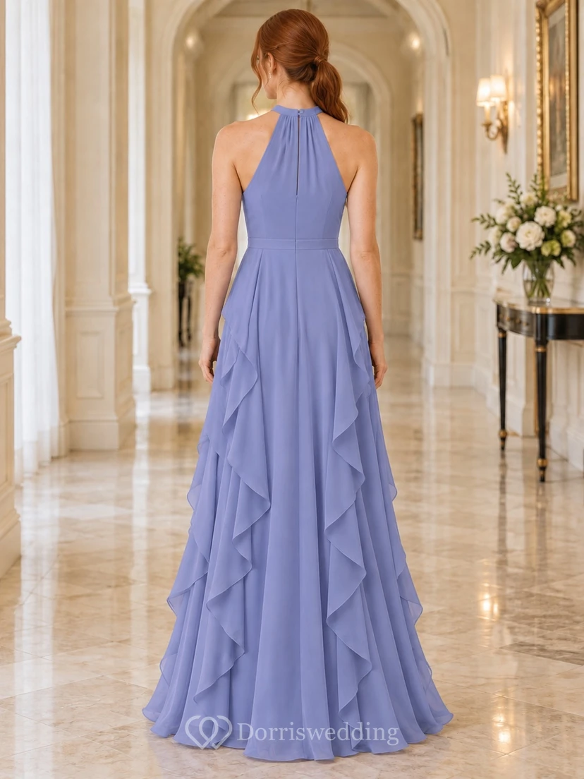 Elegantes periwinkelfarbenes Chiffon-Brautjungfernkleid mit Neckholder, Schlüssellochausschnitt, Kaskadenrüschen und bodenlangem Schnitt view 2