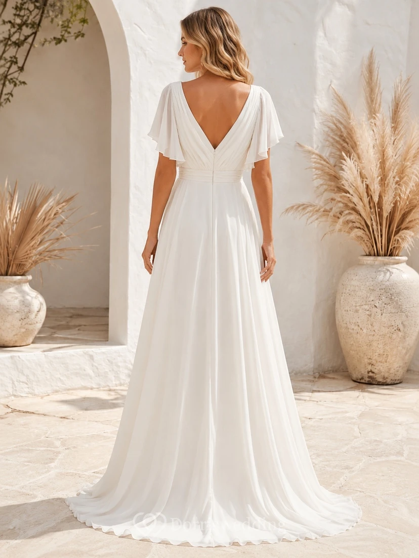 Vestido de novia blanco sencillo de corte A con escote en V y mangas cortas view 2