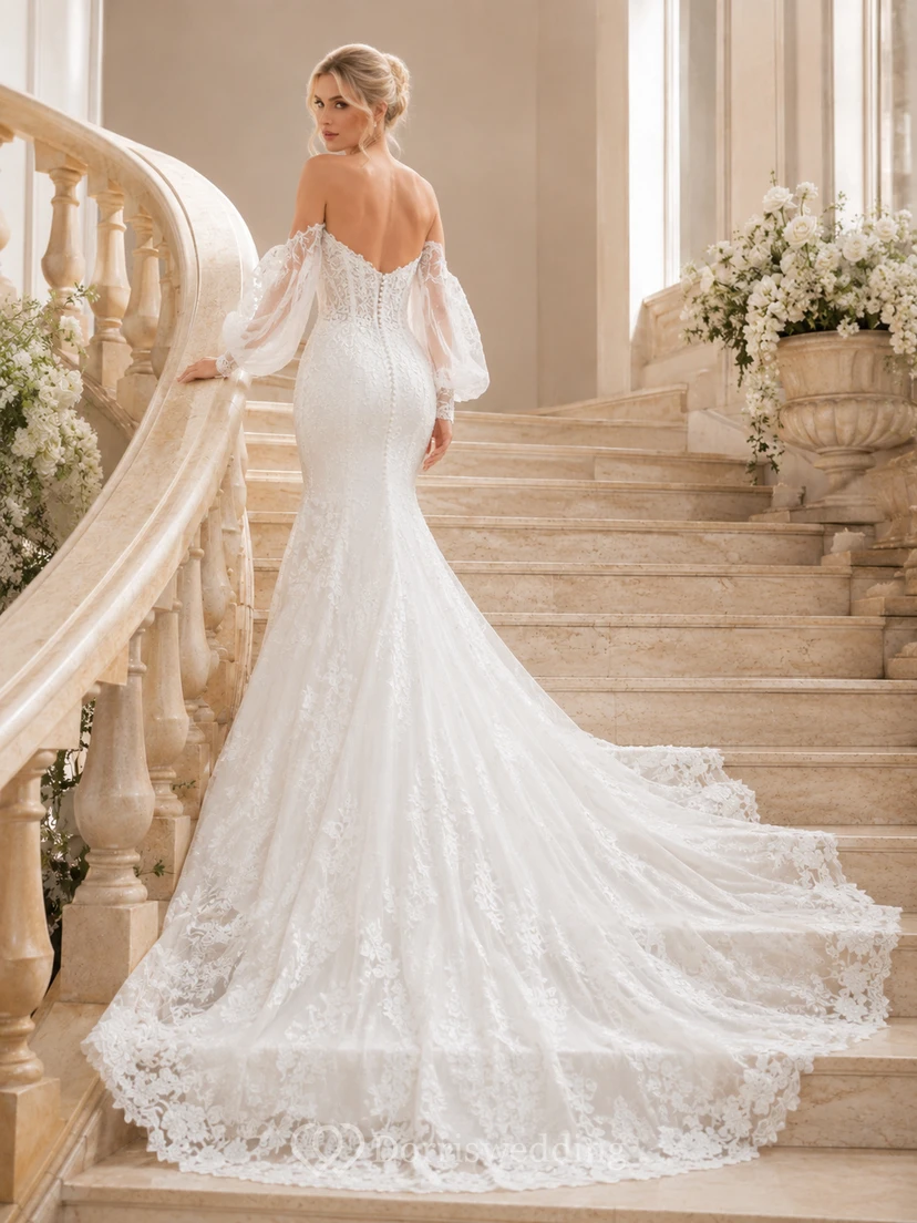 Robe de mariée sirène luxueuse en dentelle florale à épaules dénudées et manches bouffantes, ornée d'épaules et de dentelle florale, avec traîne cathédrale view 2