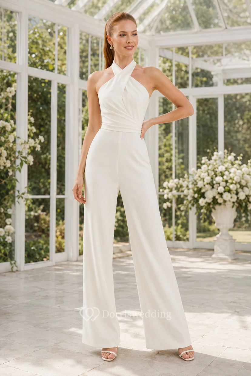 Combinaison de mariée dos nu à col halter et jambes larges