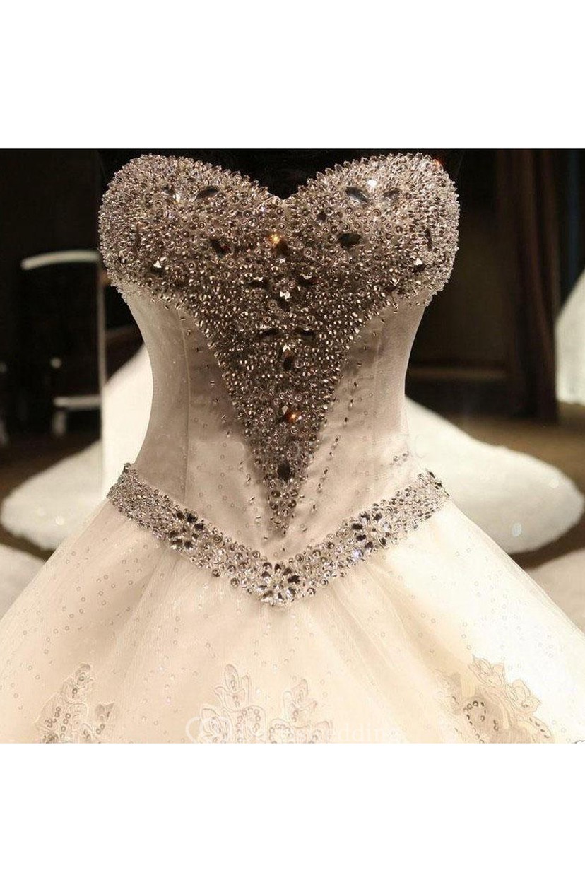 Luxurious Sweetheart Ball Gown Wedding Dress 2018 Crystal Beadings