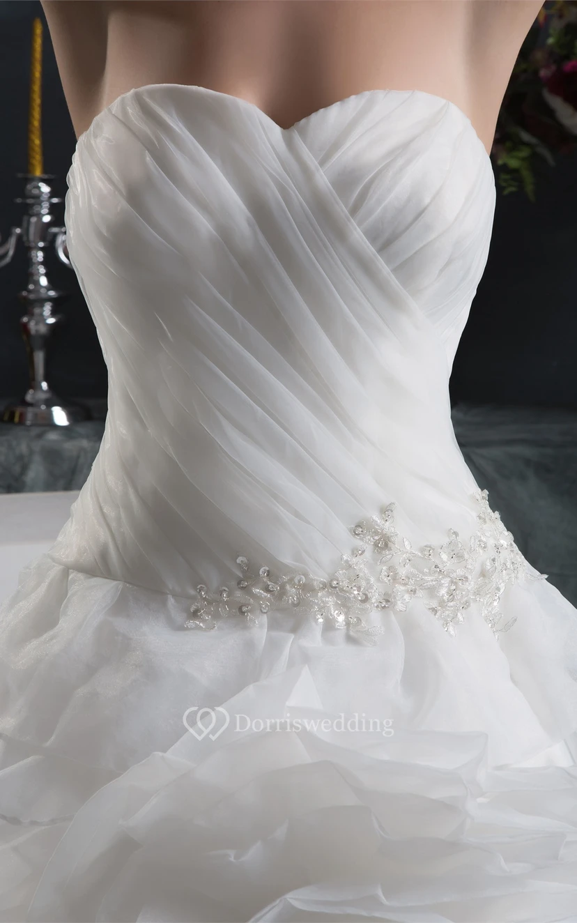Sweetheart Criss-Cross Stress and Ball-Gown With Ruffled Skirt view 7
