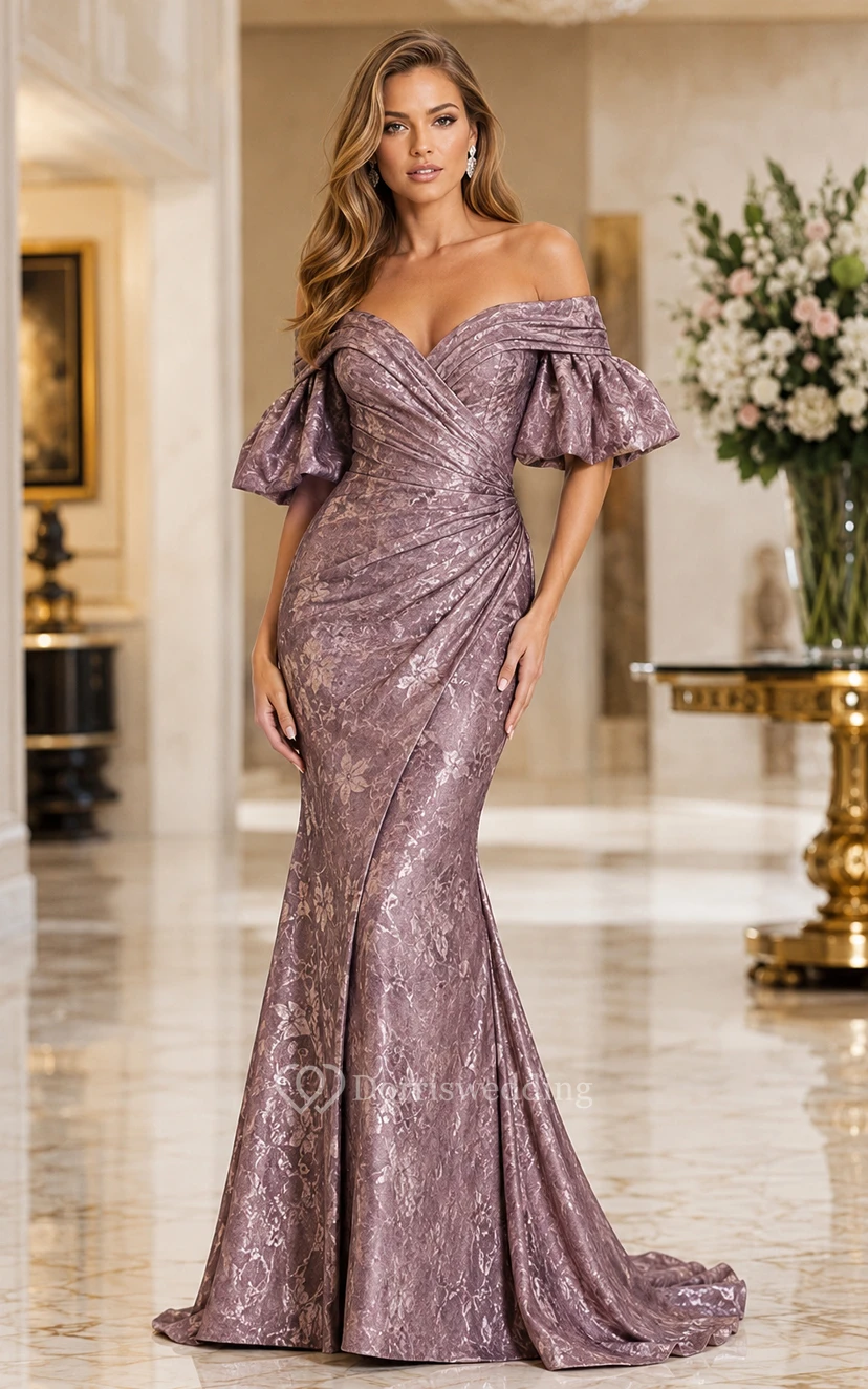 Vestido formal de sirena color malva con lentejuelas, escote Bardot y mangas abullonadas.