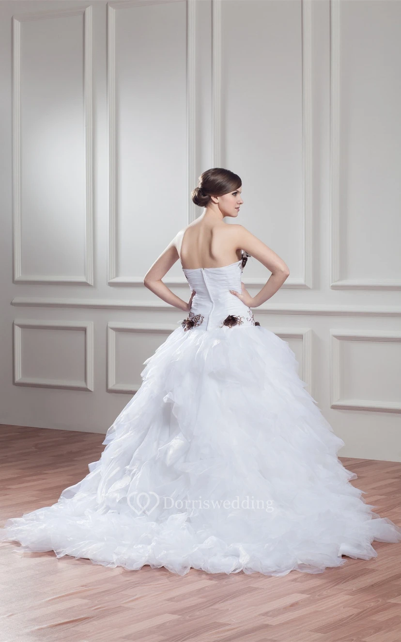 Sweetheart Tiered A-Line Criss-Cross Lace and Dress With Flower view 9