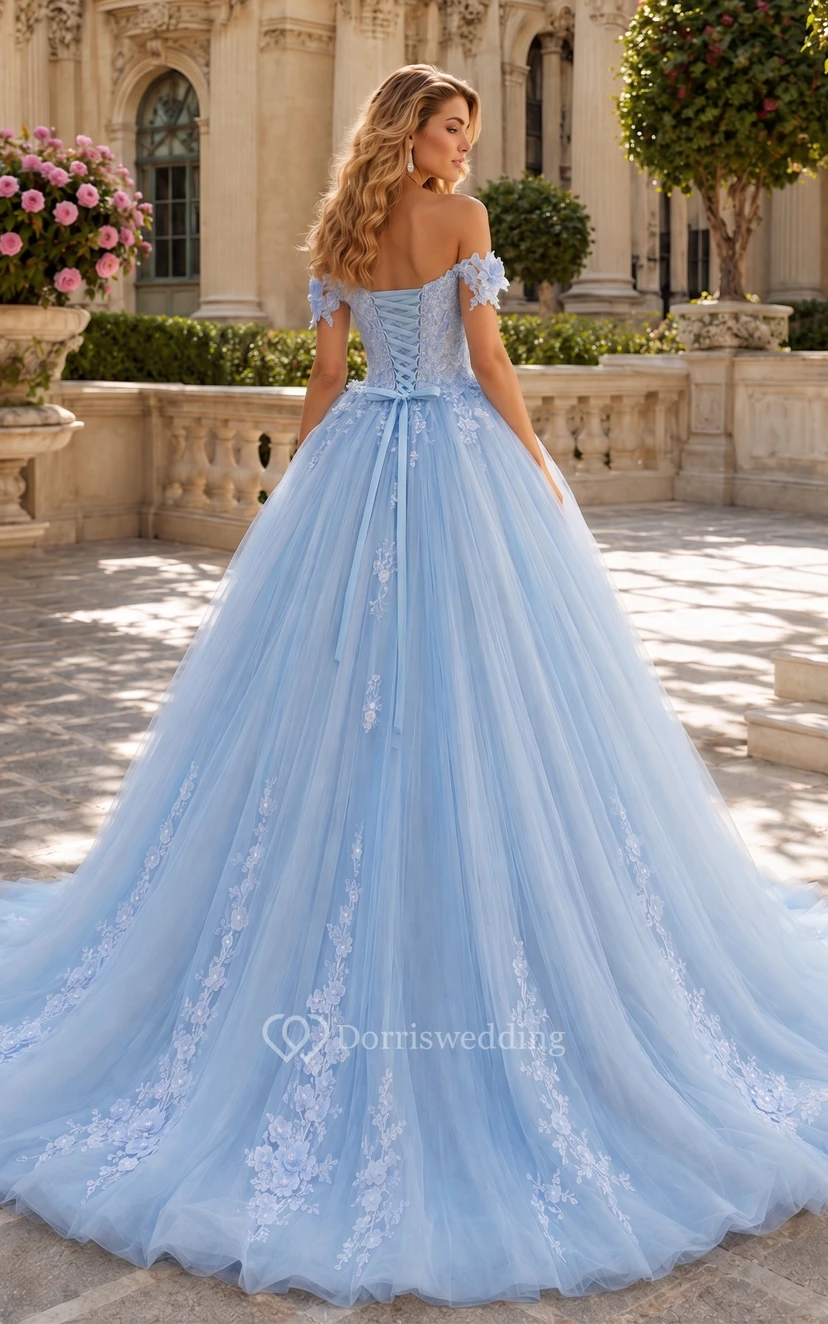 Robe de bal bustier en tulle coupe A ornée d'appliqués, robe de bal exquise view 2